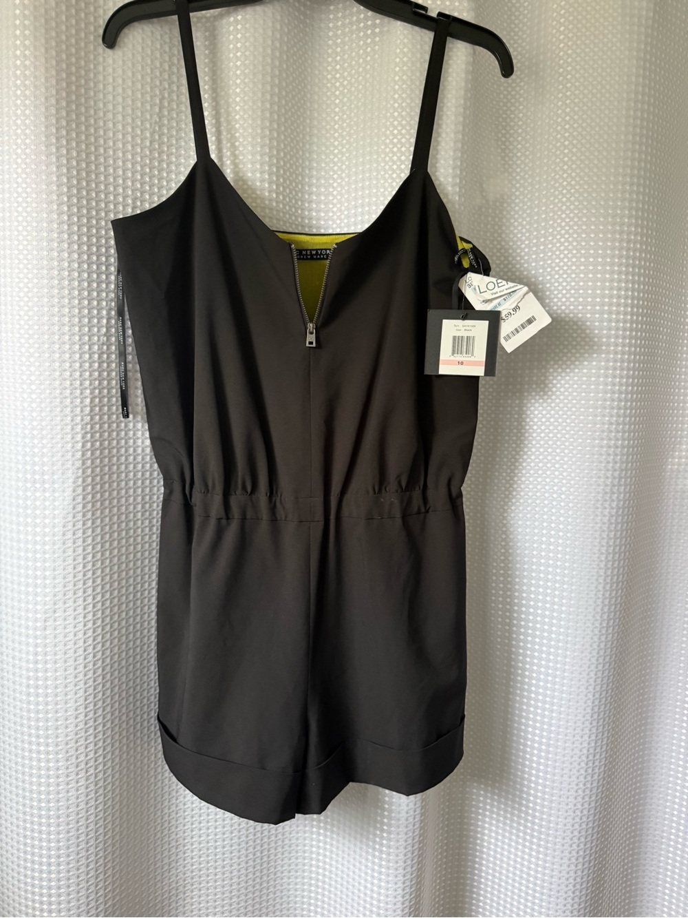 Short Romper - Picture 11 of 11